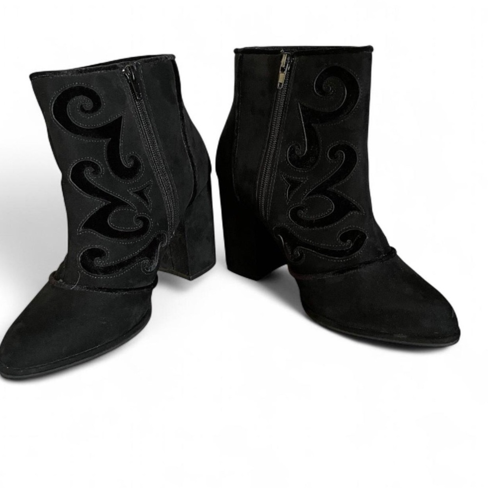 Black High Heel Ankle Boots Size 8.5 Cloudwalkers By Avenue Size 8.5